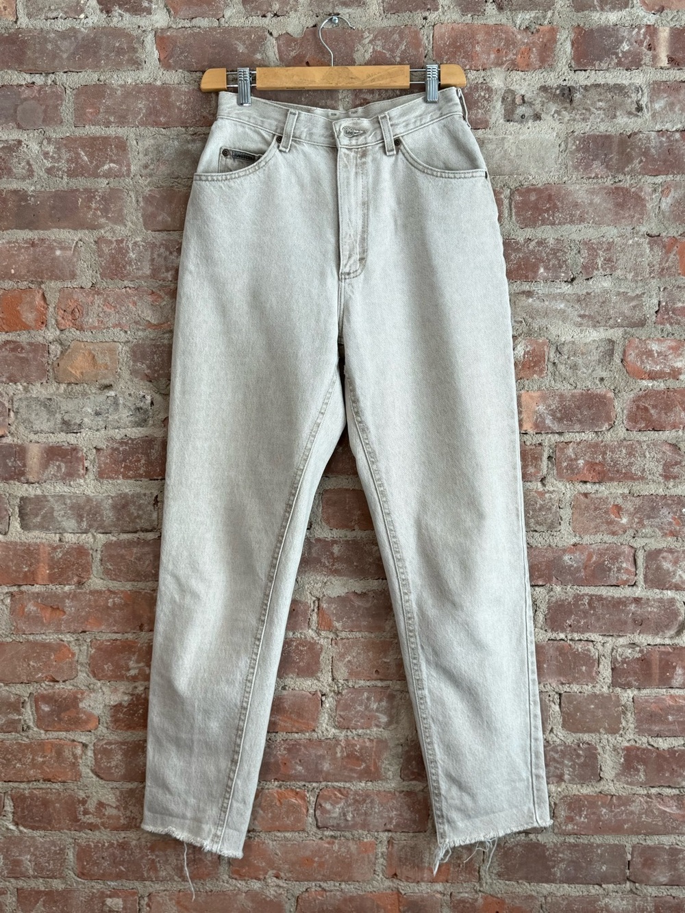 Vintage Lee Riders High Rise Straight Leg Jeans Ecru Cream Raw Hem